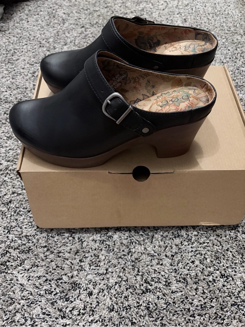 boc Black Leather Slip-On Clogs with Buckle and Wood-Tone Heel